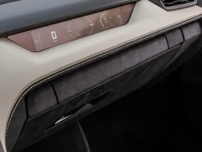 2025 لمبرجيني ريفويلتو