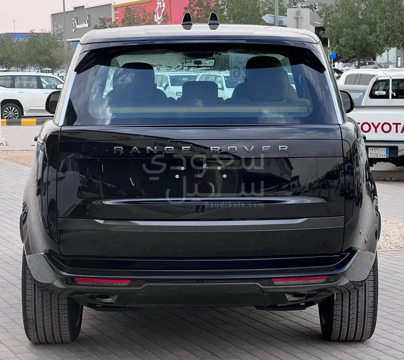 2026 لاند روفر رينج روفر اتش اس اي