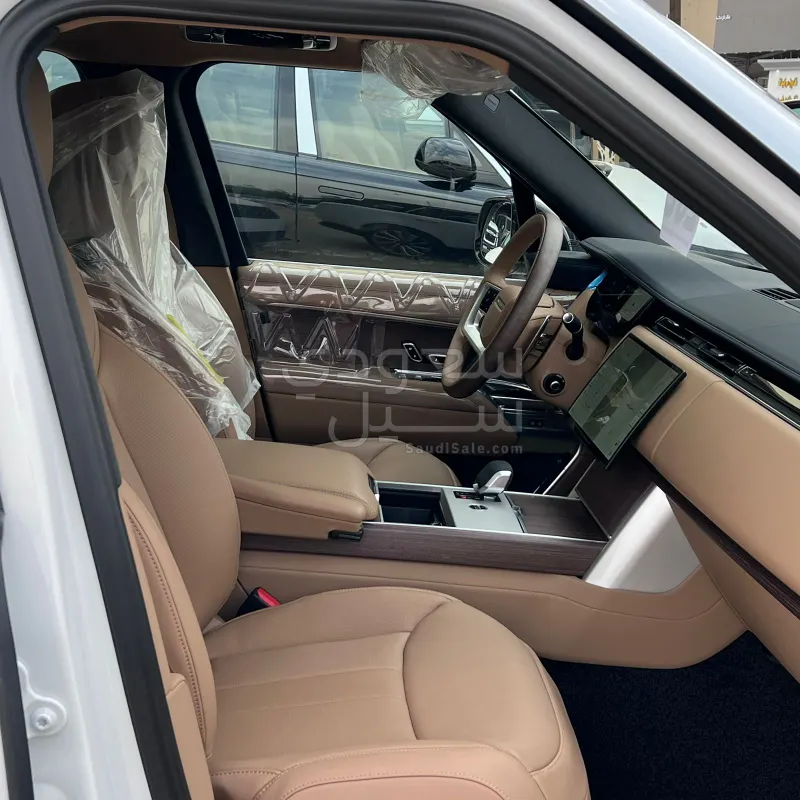 2026 لاند روفر رينج روفر اتش اس اي