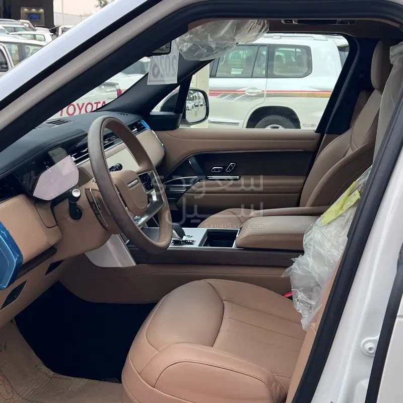 2026 لاند روفر رينج روفر اتش اس اي