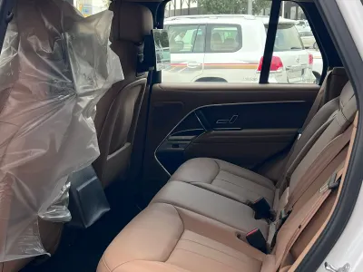 2026 لاند روفر رينج روفر اتش اس اي