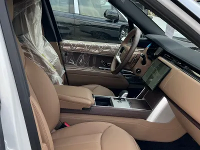 2026 لاند روفر رينج روفر اتش اس اي