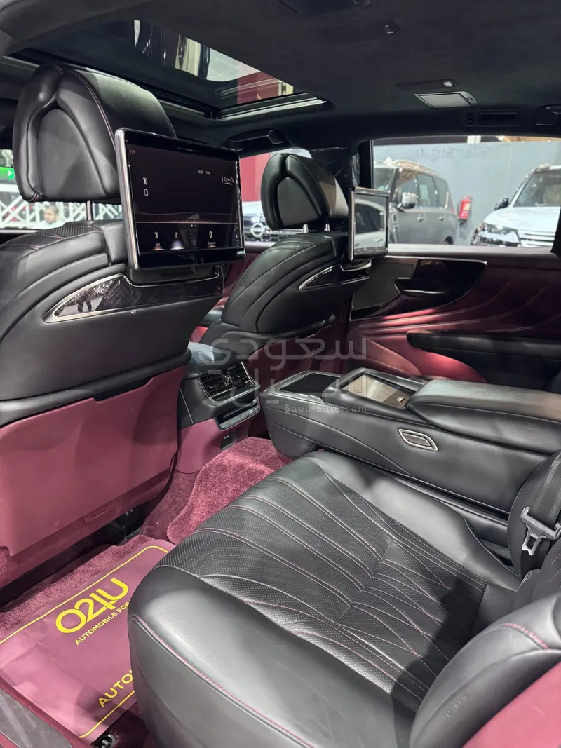 2018 لكزس إل إس 500