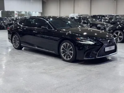 2018 لكزس إل إس 500