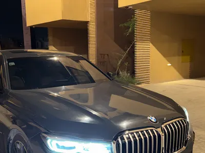 2020 بي ام دبليو الفئة السابعة 730 إل أي