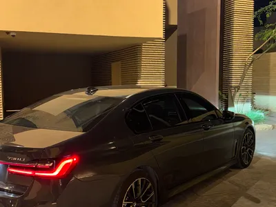 2020 بي ام دبليو الفئة السابعة 730 إل أي