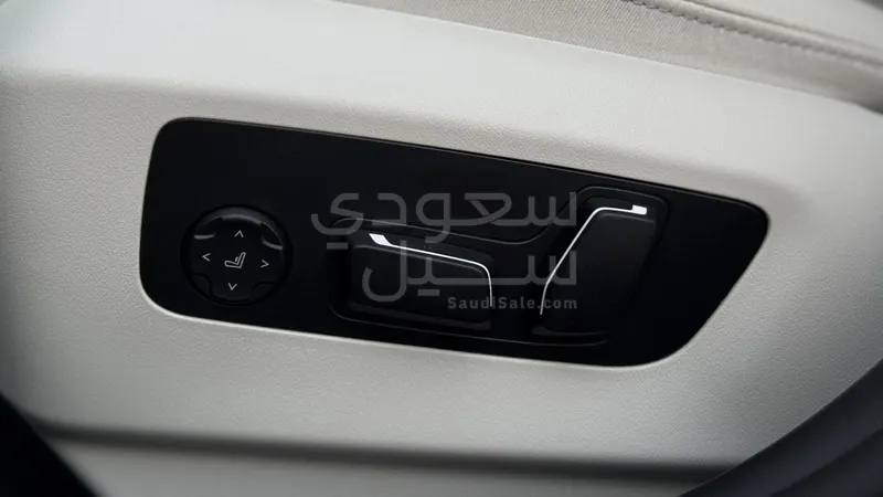 2026 بي ام دبليو الفئة الخامسة 530 إم كت