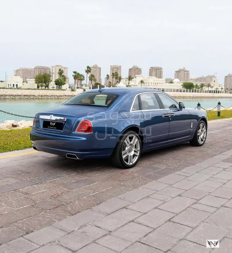 2015 رولز رويس قوست