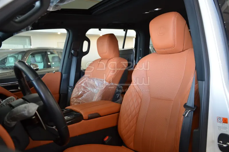 2023 Lexus LX 600 vip