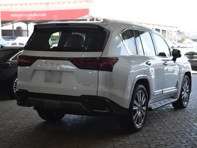 2023 Lexus LX 600 vip