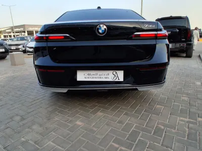 2023 بي ام دبليو الفئة السابعة 730 أي