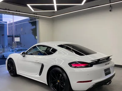 2024 Porsche Cayman