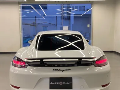 2024 Porsche Cayman