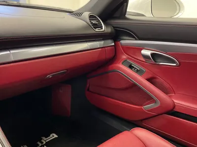 2024 Porsche Cayman