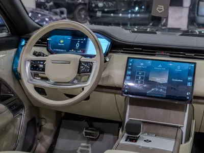 2026 لاند روفر رينج روفر اوتوبيوغرافي