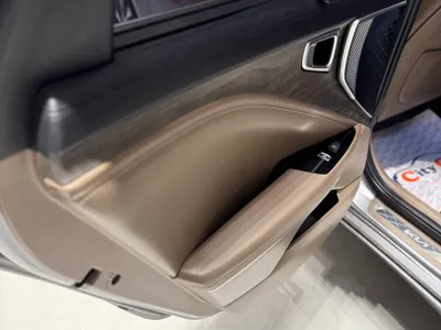 2021 Kia K8
