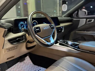 2021 Kia K8