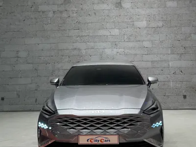 2021 Kia K8
