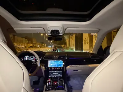 2022 لمبرجيني اوروس اس
