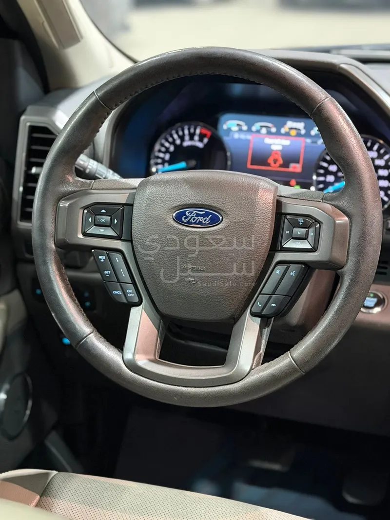 2018 فورد اكسبيديشن