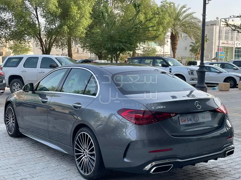 2026 مرسيدس - بنز سي 200