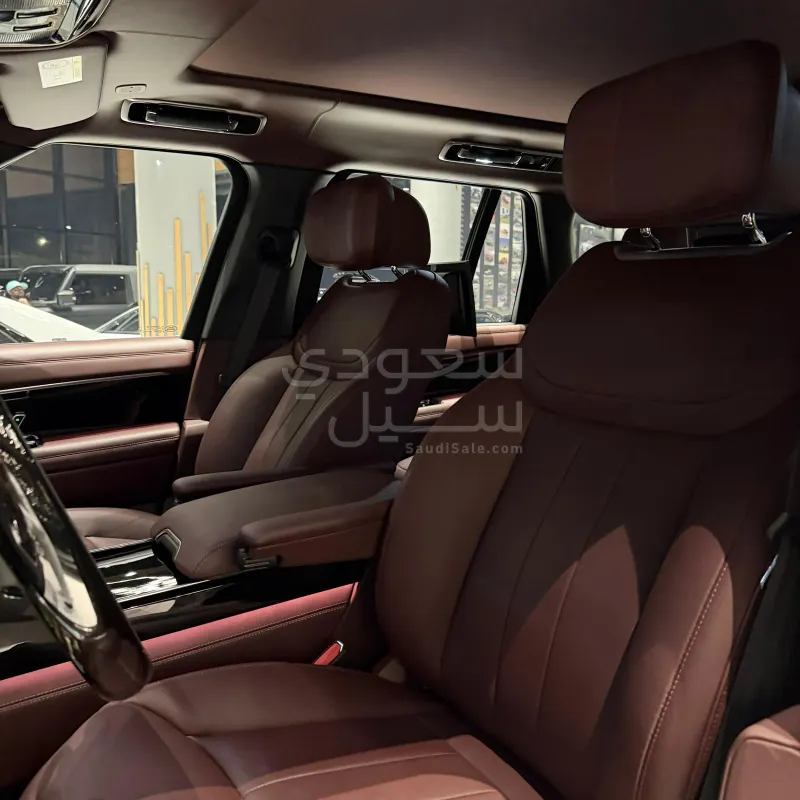 2025 لاند روفر رينج روفر اوتوبيوغرافي