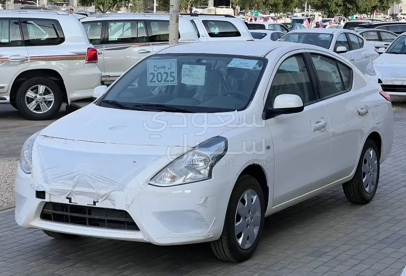 2025 نيسان صني