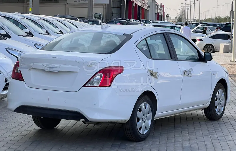 2025 نيسان صني