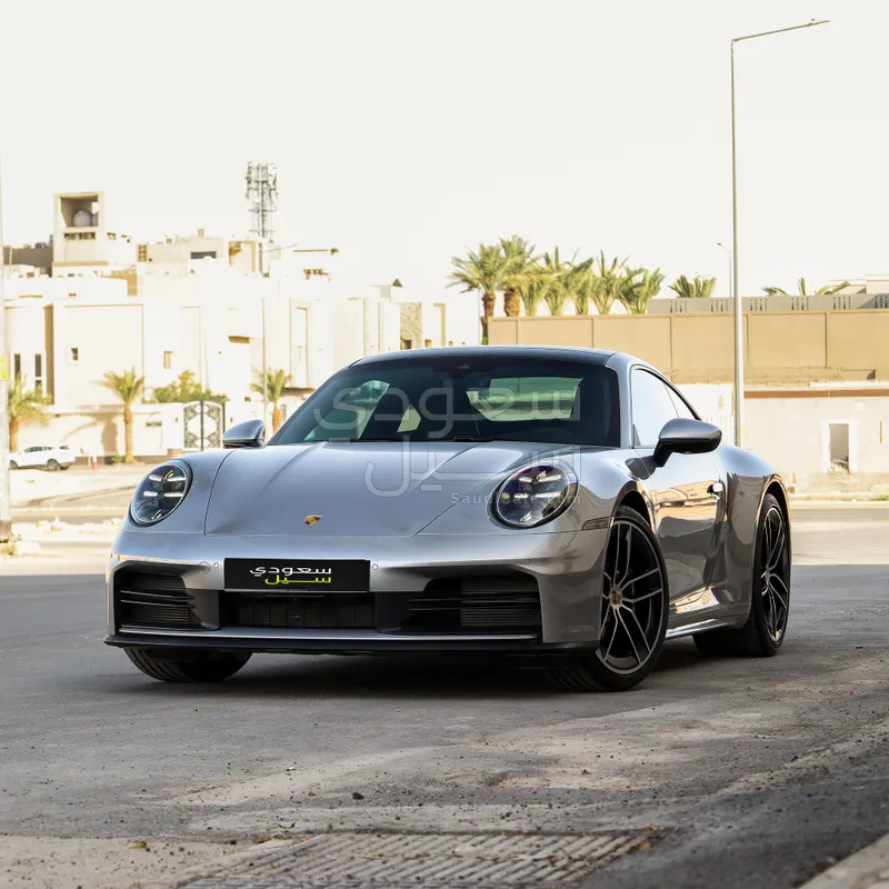 2025 بورش 911 كاريرا جي تي