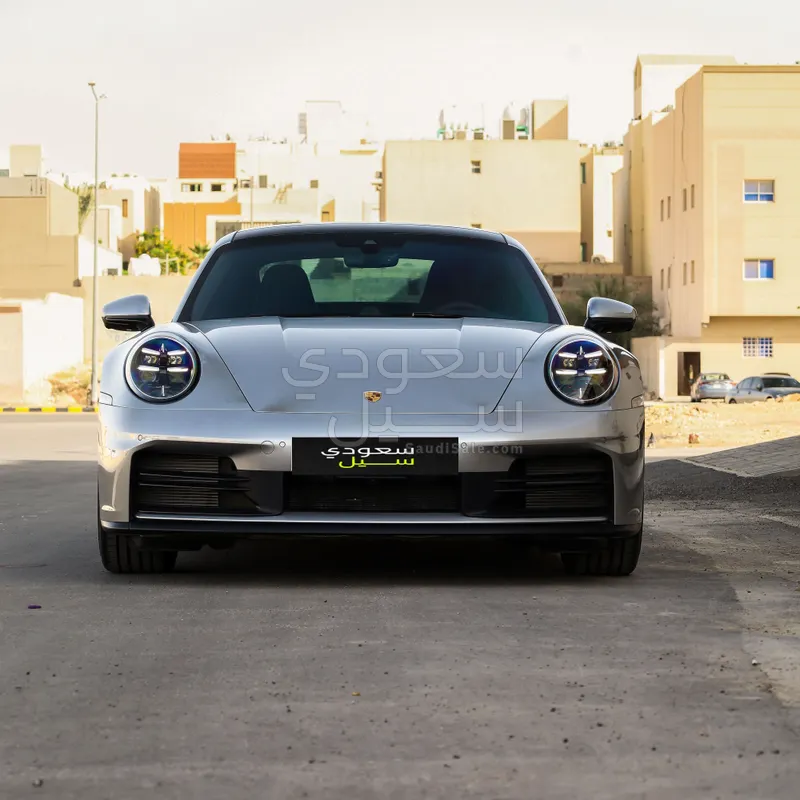 2025 بورش 911 كاريرا جي تي