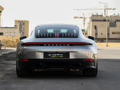 2025 بورش 911 كاريرا جي تي