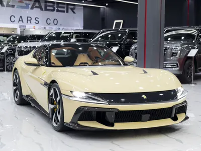 2025 فيراري 12 سيليندر