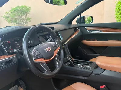 2021 كاديلاك اكس تي 5 بلاتينيوم