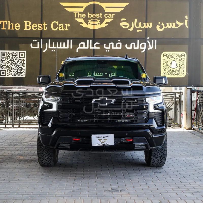 2025 شفروليه سلفرادو تريل بوس