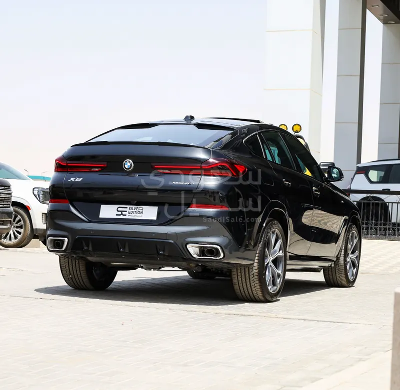 2026 بي ام دبليو الفئة اكس 6