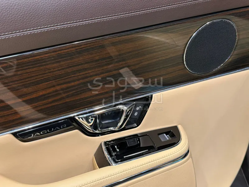 2019 جاكوار اكس جي ال سوبر سبورت