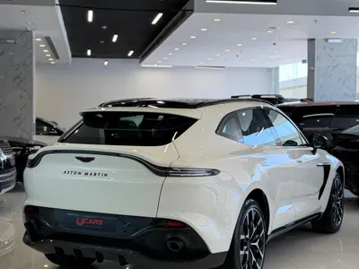 2021 استون مارتن دي بي اكس 550