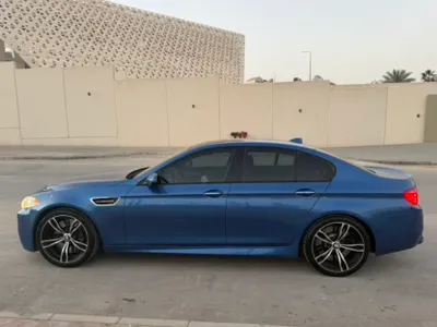 2013 بي ام دبليو الفئة ام إم 5