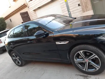 2020 جاكوار اف-بيس
