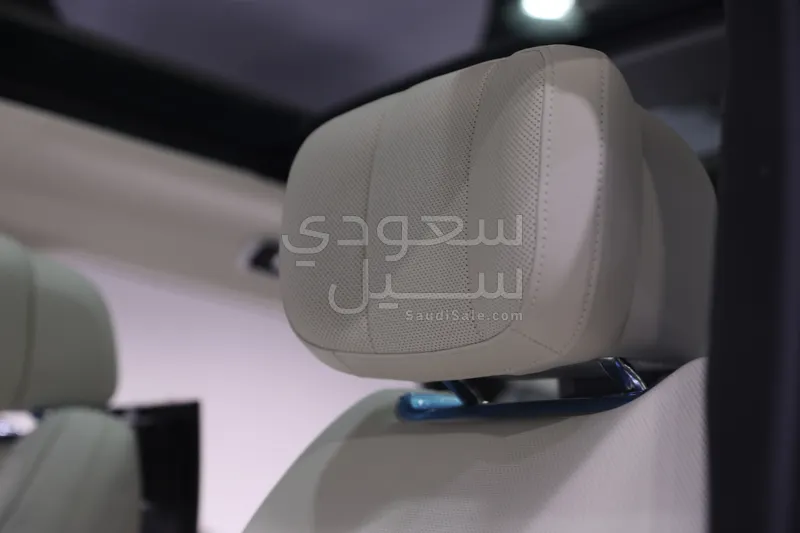 2026 لاند روفر رينج روفر اوتوبيوغرافي