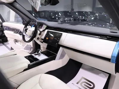 2026 لاند روفر رينج روفر اوتوبيوغرافي