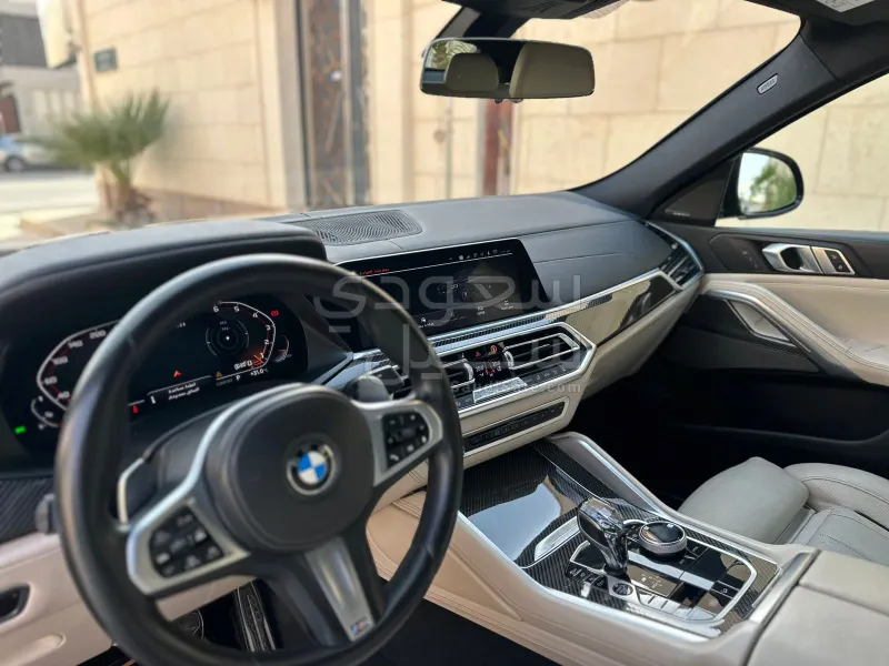 2020 بي ام دبليو الفئة اكس 6 إم 50 أي