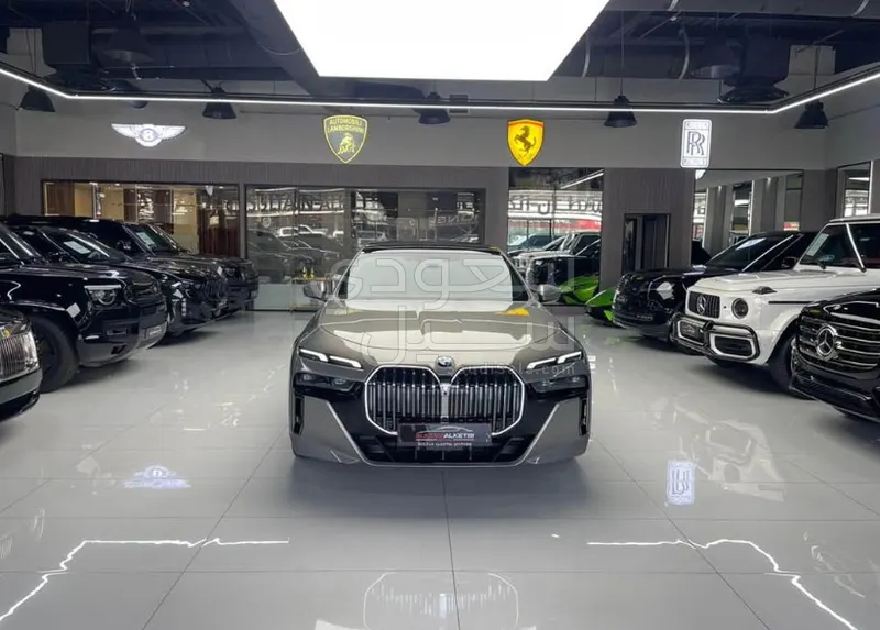 2023 بي ام دبليو الفئة السابعة 740 إل أي