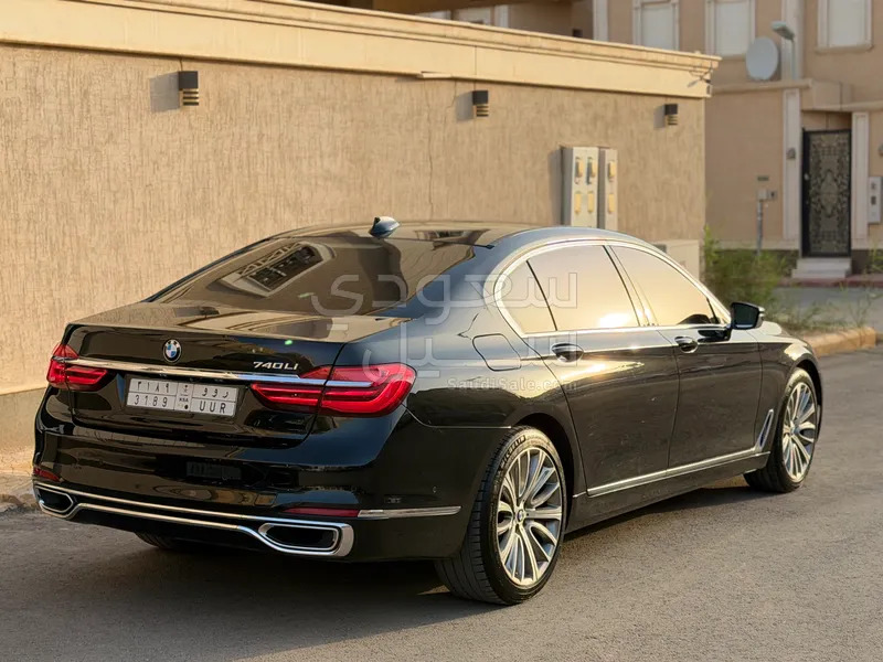 2016 بي ام دبليو الفئة السابعة 740 إل أي