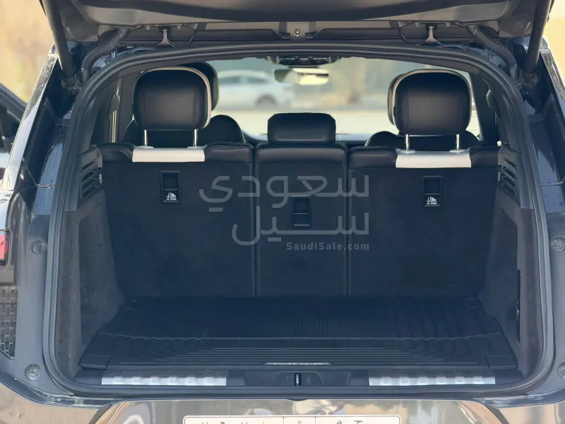 2023 لاند روفر رينج روفر سبورت اس اي دايناميك