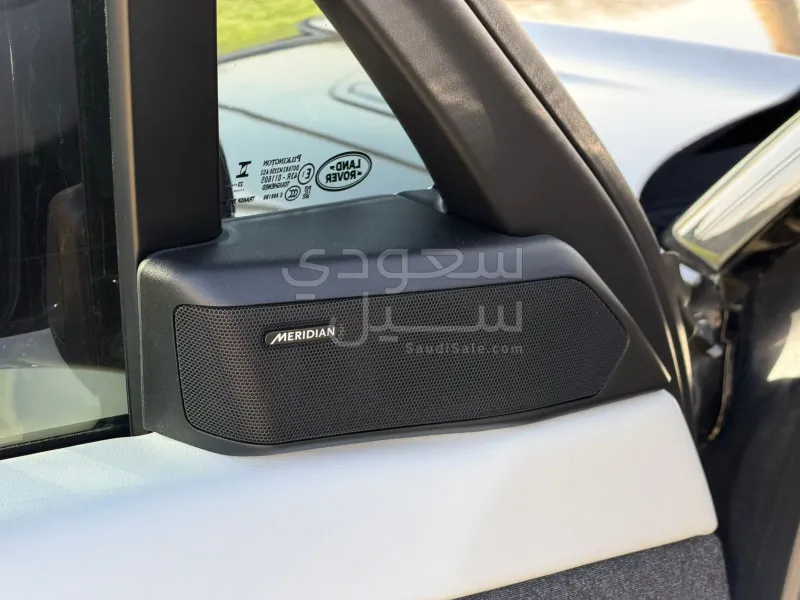 2023 لاند روفر رينج روفر سبورت اس اي دايناميك