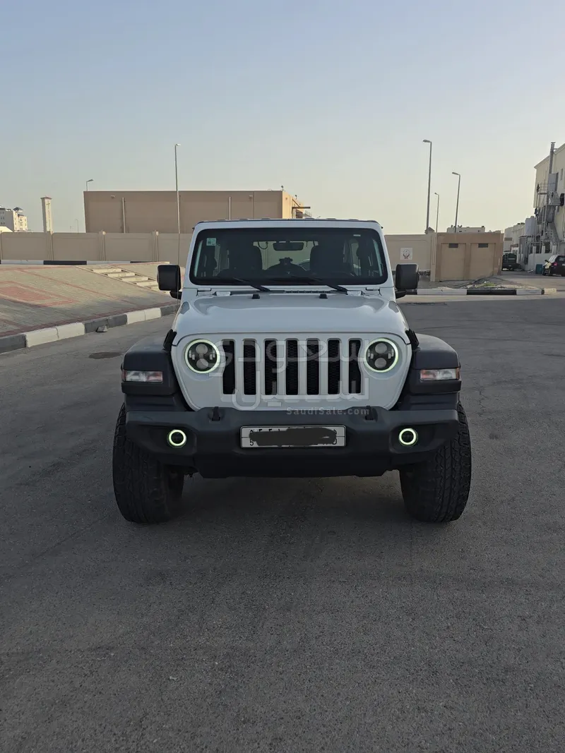 2021 جييب رانجلر سبورت
