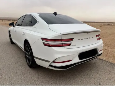 2025 جينيسيس جي 80