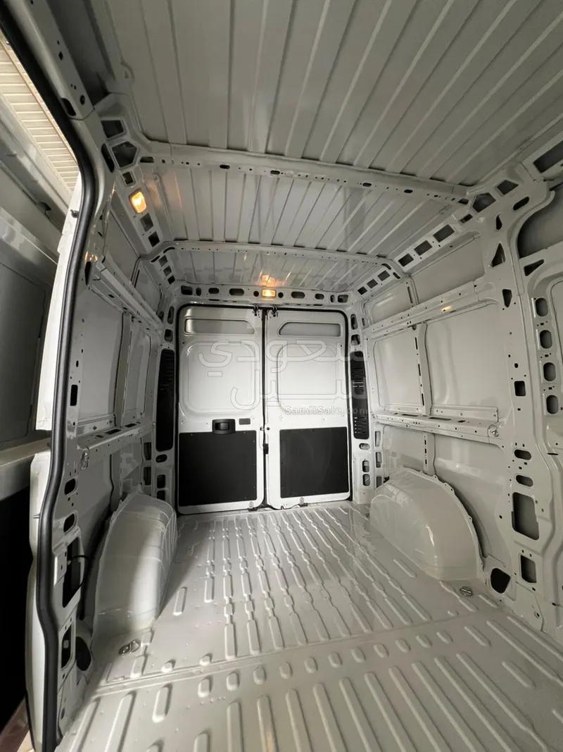 2026 Peugeot Boxer