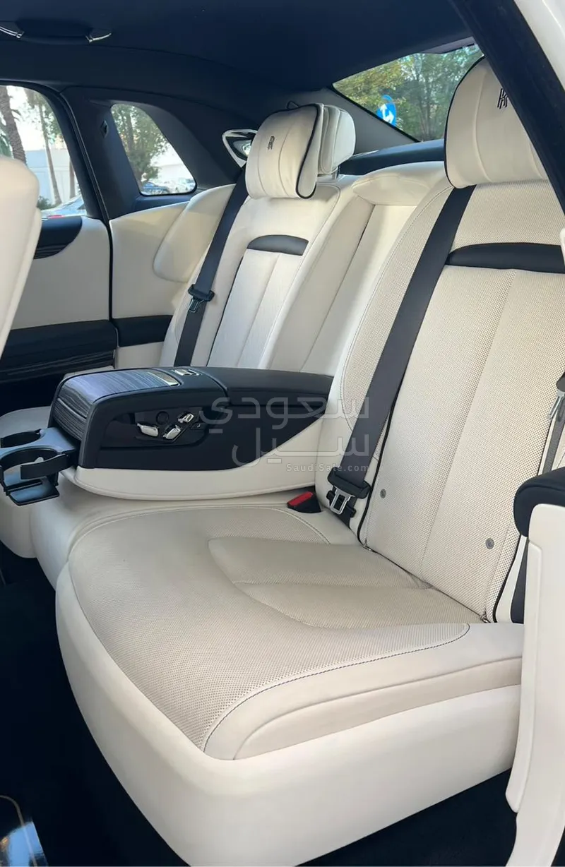 2023 Rolls-Royce Ghost Black Edition